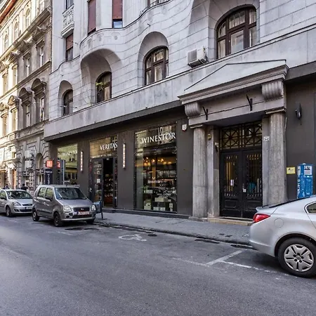 D58 - Grand Boulevard Royal - Location By Bqa Budapest