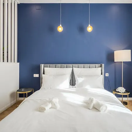 D58 - Grand Boulevard Royal - Location By Bqa Appartamento