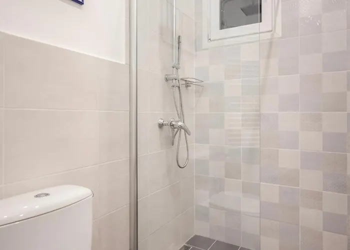 D58 - Grand Boulevard Royal - Location By Bqa *