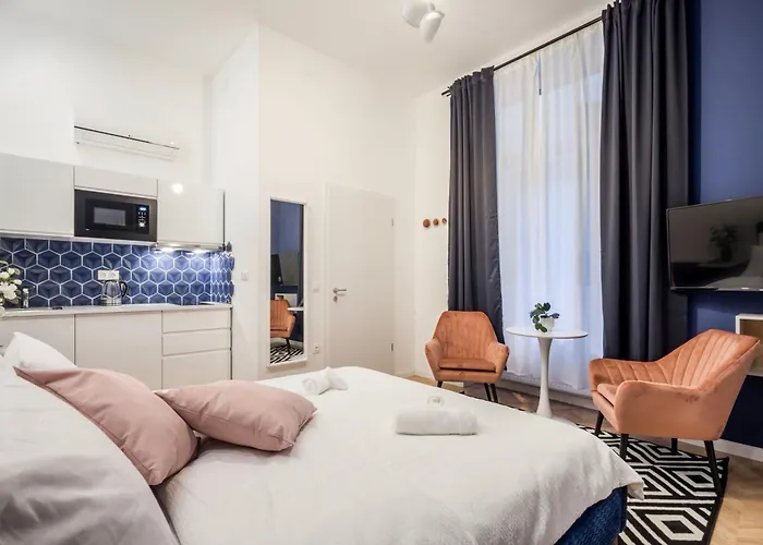 D58 - Grand Boulevard Royal - Location By Bqa * Budapest